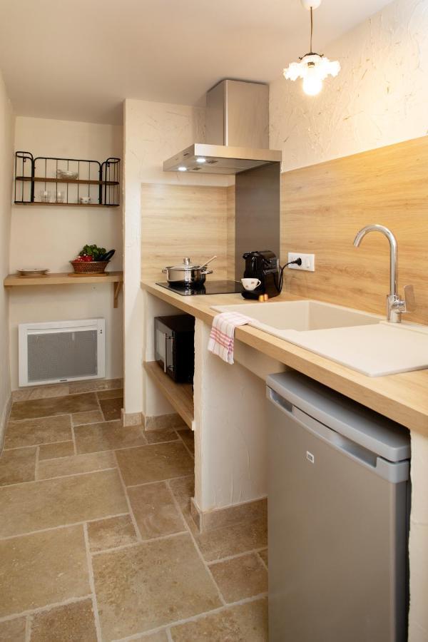 L'Hote Antique - Maison D'Hote- 4 Suites Avec Cuisine Pichanges Exterior photo